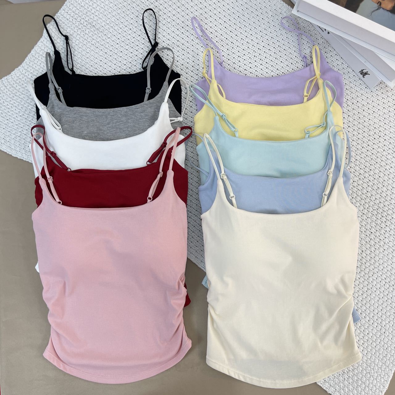 女夏打底衫吊带带胸垫