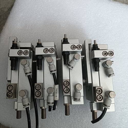 气缸滑台HLQ12x30SA拆机成色漂亮