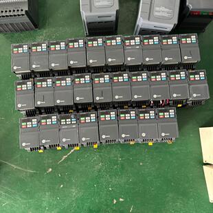 上海众辰变频器Z2000系列Z2400-1R5G380V