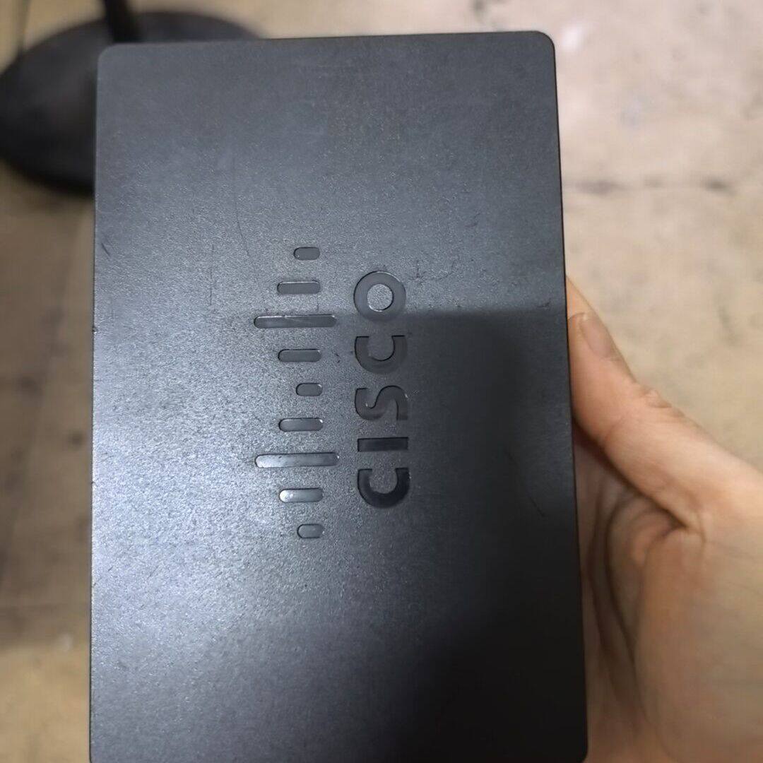 Cisco/ SG95D-08-CN千兆交换机8口宽带路