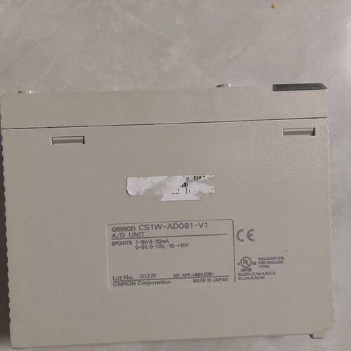 龙 CS1W-AD081-V1