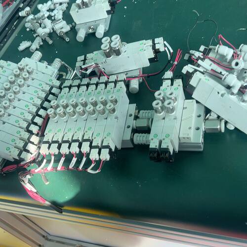 CKD电磁阀型号4GD249-GS8-E2-34个4RD