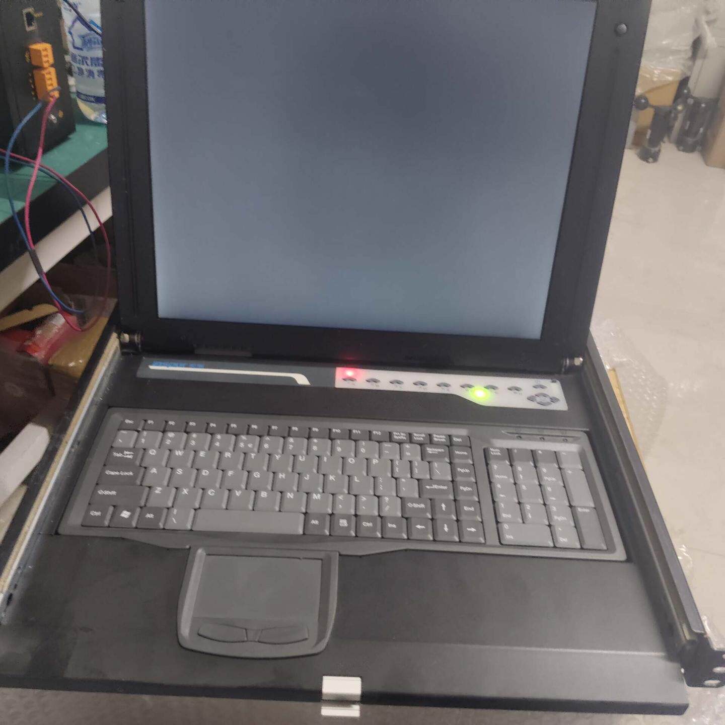 高端KVM台湾瑞创 Rextron 高清VGA 8口切换器I