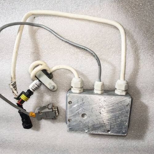 15666 MC_PK_312N2 控制器 24VDC 带线