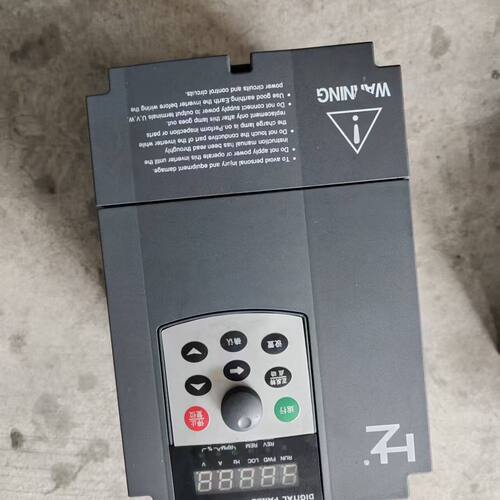 RF300A-4R0G/5R5P-4拆机的功能包好不