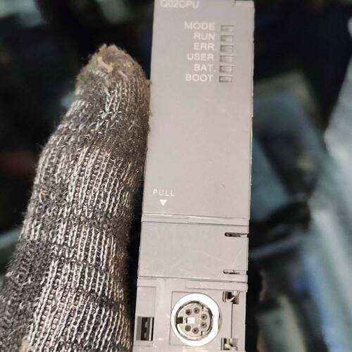 出Q系列PLC模块Q02CPU拆机件功能包好。