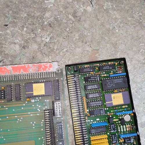 AD563JD  MN566ID  镀金芯片