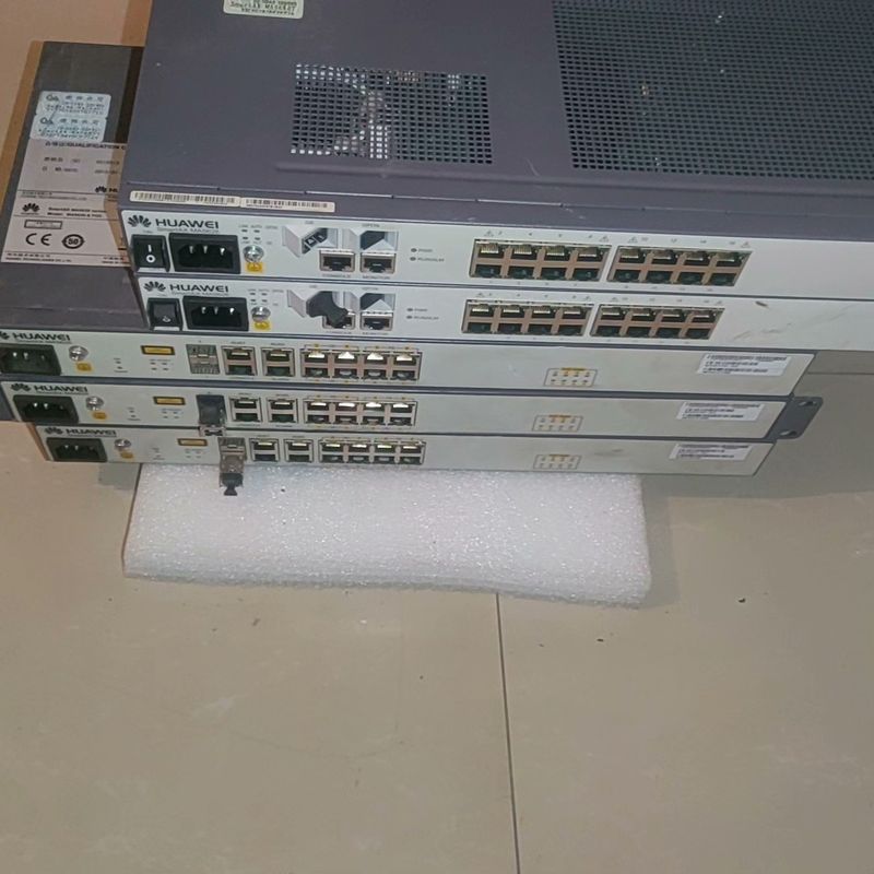 交换机MA5626-8 POE 两种型号自己看下图 看好