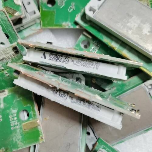 10-PY12NMA160SH01 M820F18Y02