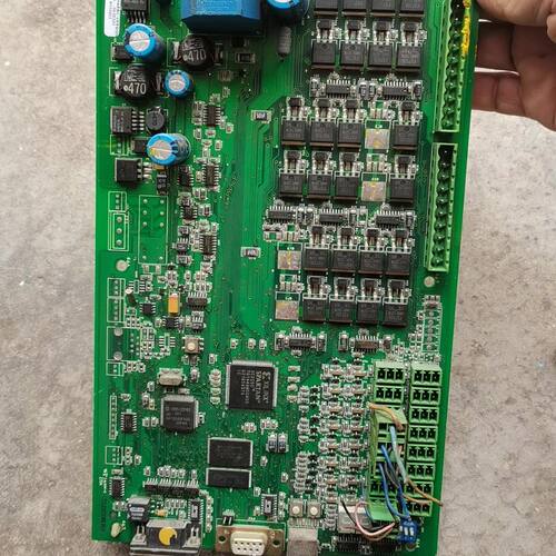 开发板 主心片 XC2S50TQ144....PB2001