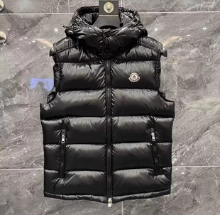 新款 男女情侣亮面背心 玛雅坎肩潮流羽绒马甲潮牌羽绒连帽马甲同款