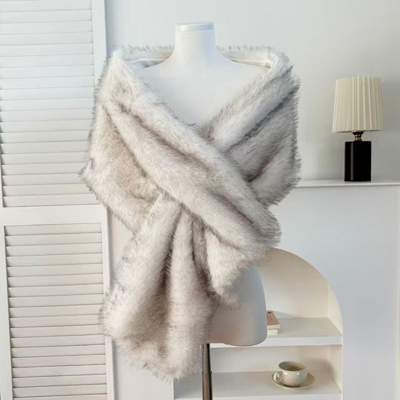 仿皮草狐狸毛设计披肩旗袍披肩月子款外搭秋冬季小坎肩礼服围巾女