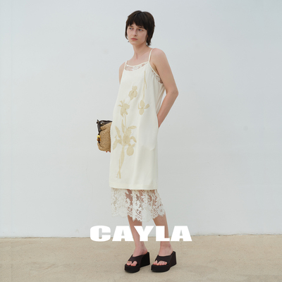 CAYLA重工花卉刺绣吊带连衣裙
