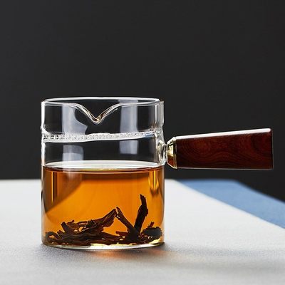 绿昌明玻璃公道杯侧把分茶器绿茶月牙过滤泡茶壶木把月牙一体茶杯