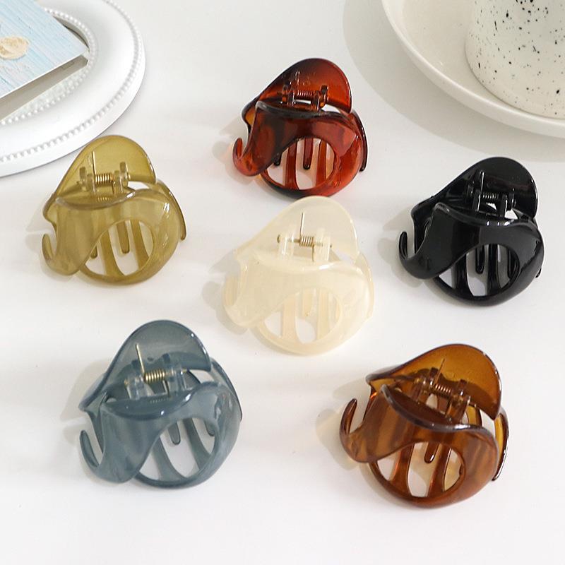 Horsetail grabbing back head hair clip shark clip headwear