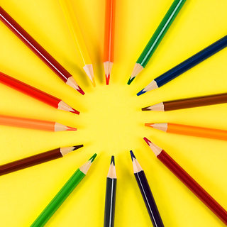 广博趴趴24色彩铅文具美术绘画素描木质描边笔学生填色笔彩铅笔