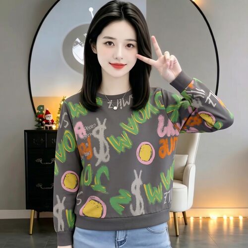 涂鸦彩色字母印花长袖T恤女上衣