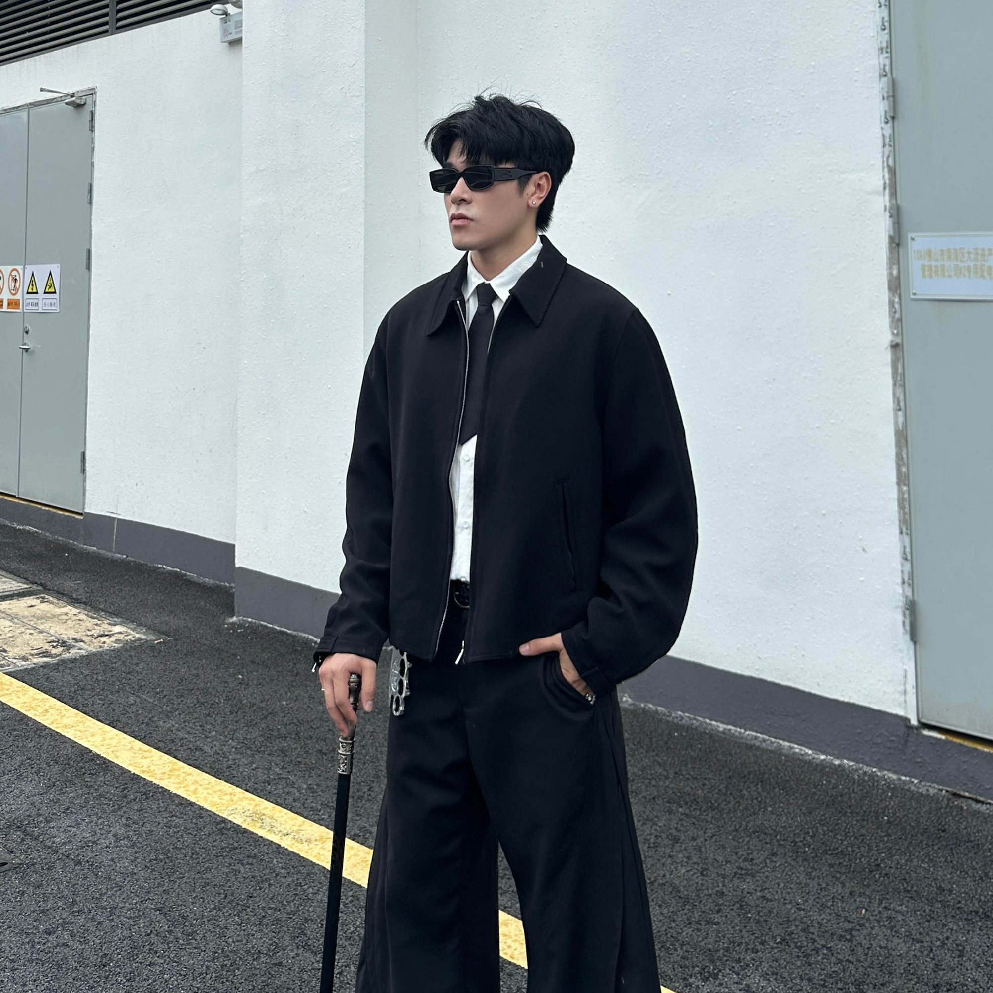 复古简约纯色基础款翻领夹克