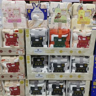 山姆单人保暖羊羔绒毛毯学生宿舍抗静电毛毯被子熊猫毯子152*183