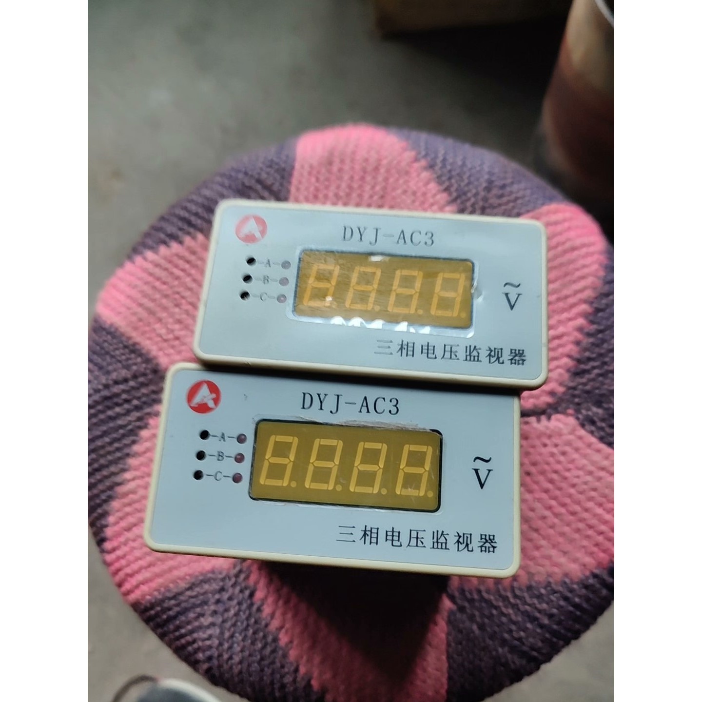奥特迅三相电压监视器,型号DYJ-AC3/DYJ-B/3,A议价产品