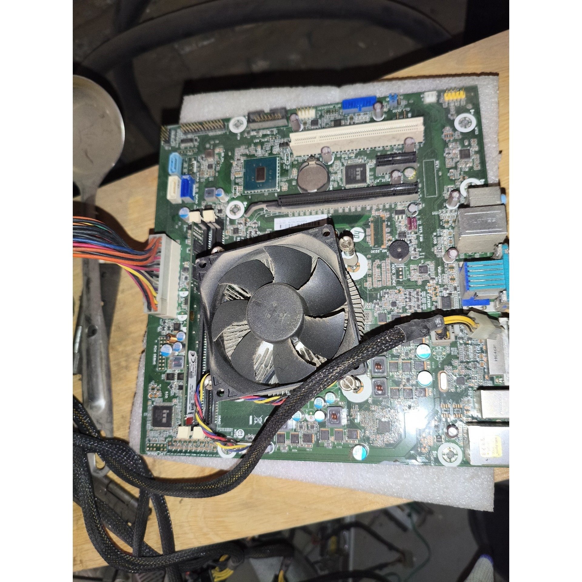 主板  G4400CPU议价产品