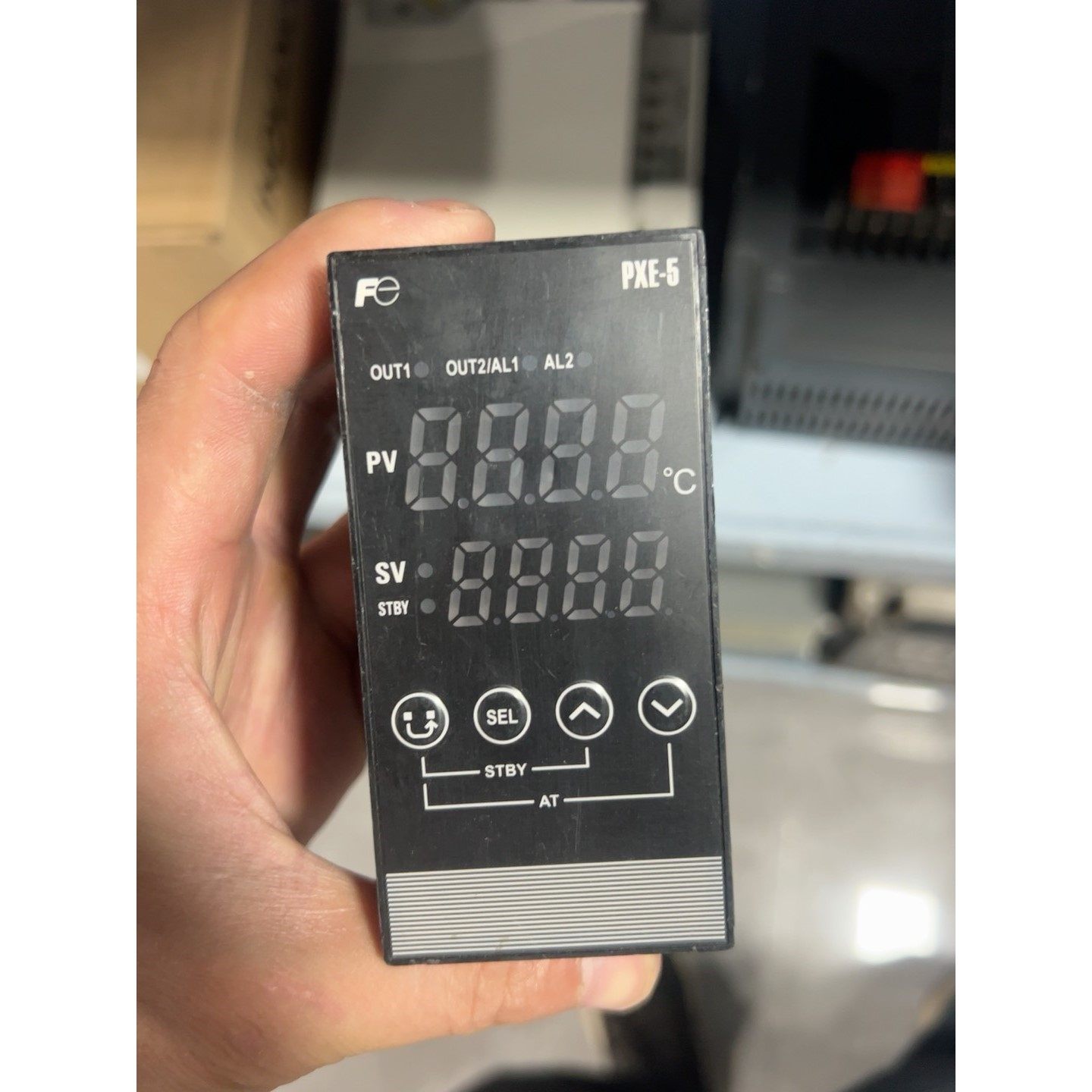 温控表PXE5TAY2一JW000一C,继电器输出,带1