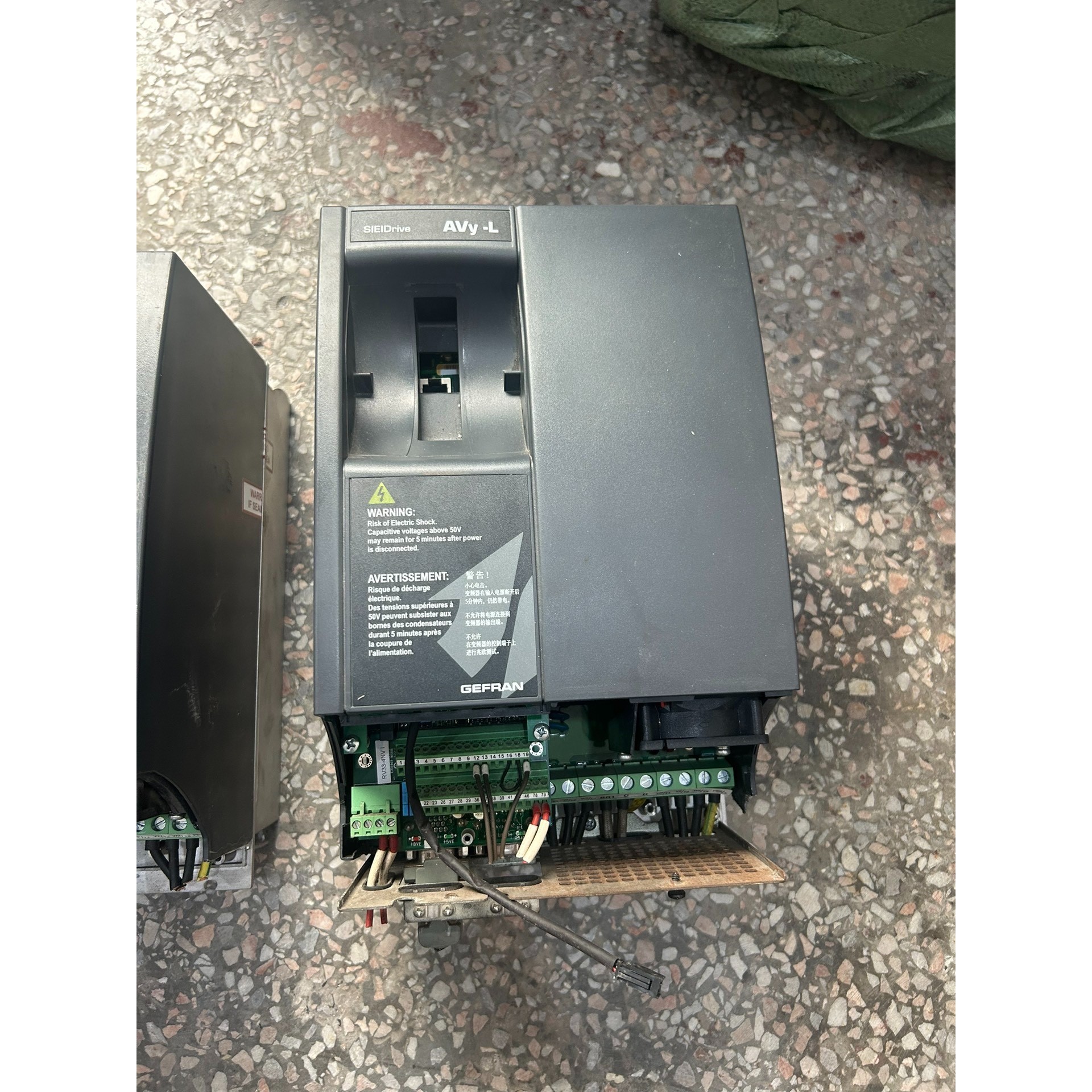 西威变频器AVY2075 3110 3150-EBL KBL议价产品