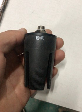 柔爪吸盘B-4B40/S,最大承压70kPa,黑色塑料外壳.议价产品