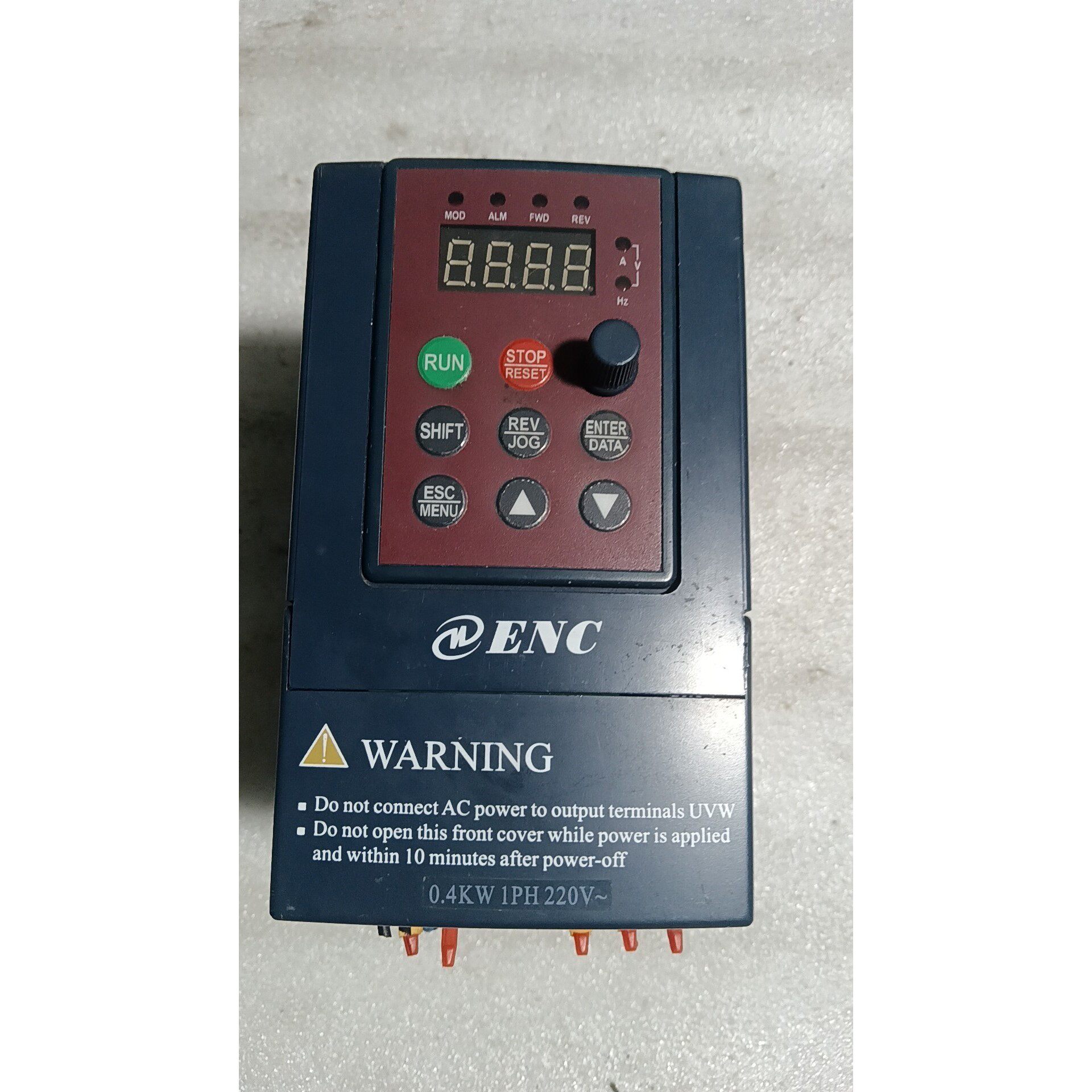 易能变频器EDS800-2S004R+MB 220V 0.4议价产品