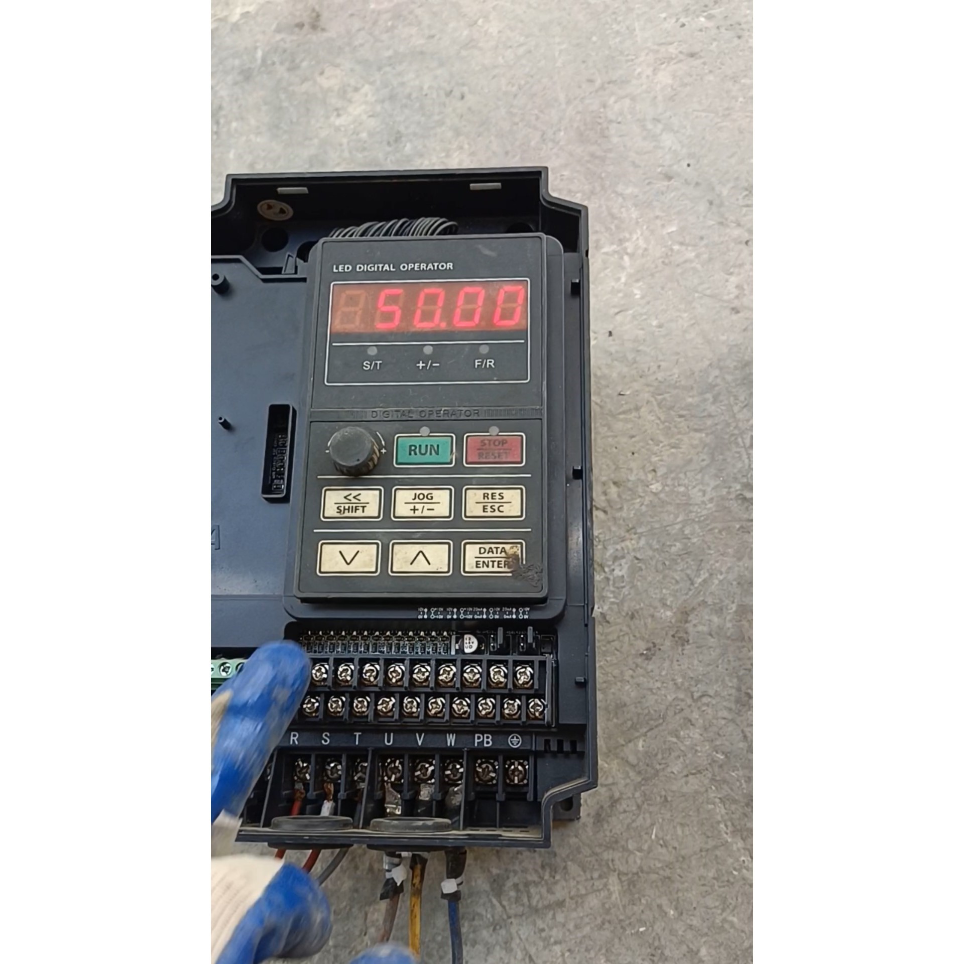 正弦变频器TC3A03-3.0kW,380V三相,件,功议价产品