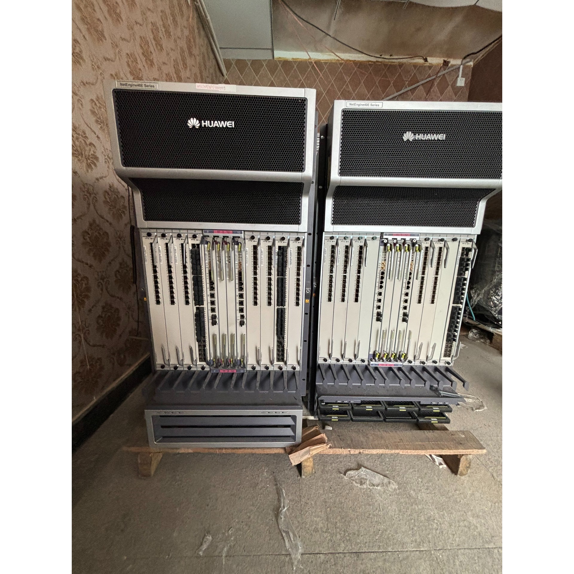 NE40E-X8A CR5D0EMGFA7J CR5D0LB议价产品
