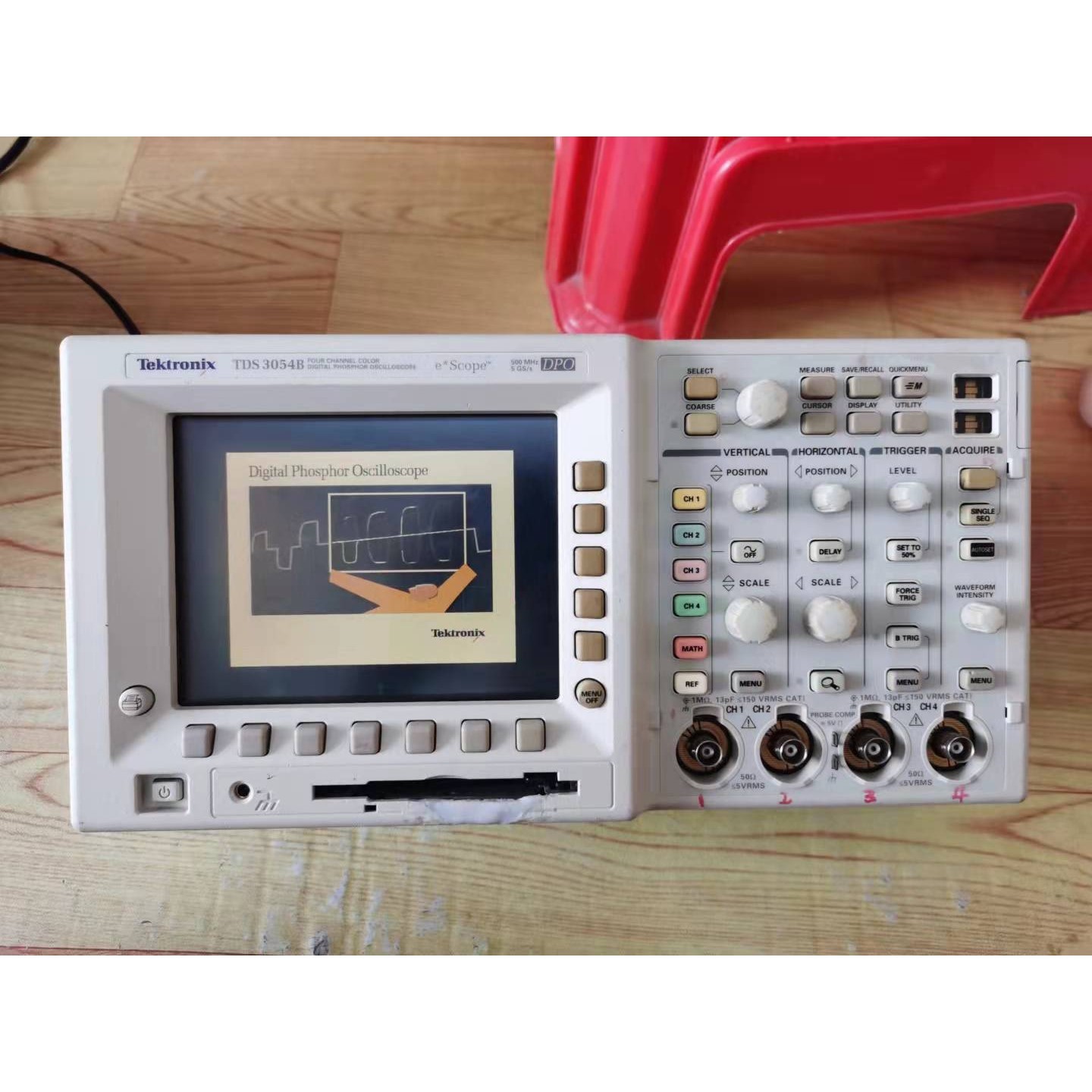 泰克TDS3054B示波器议价产品