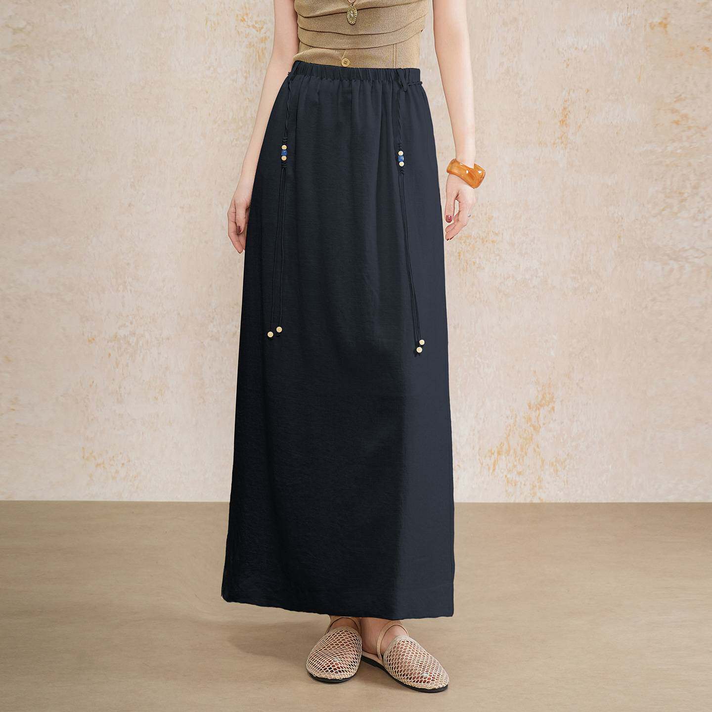 高档品牌时尚通勤直筒亚麻半身裙女2026年春夏季新款高腰包臀一步