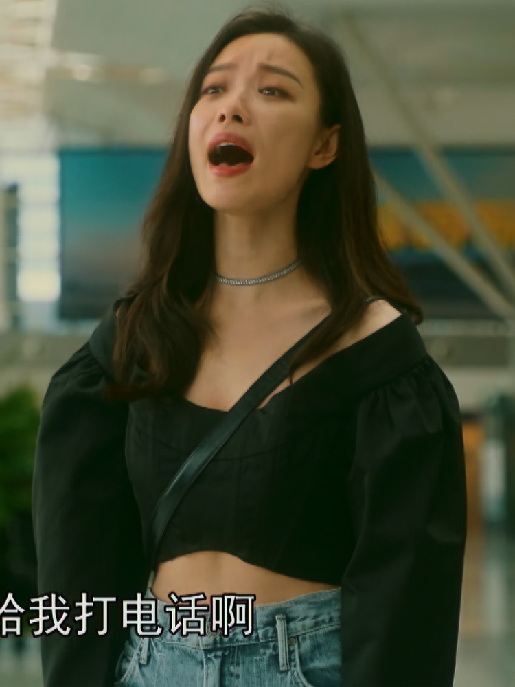 欧洲流金岁月朱锁锁倪妮同款黑色设计感衬衫女春露腰露脐短款上衣