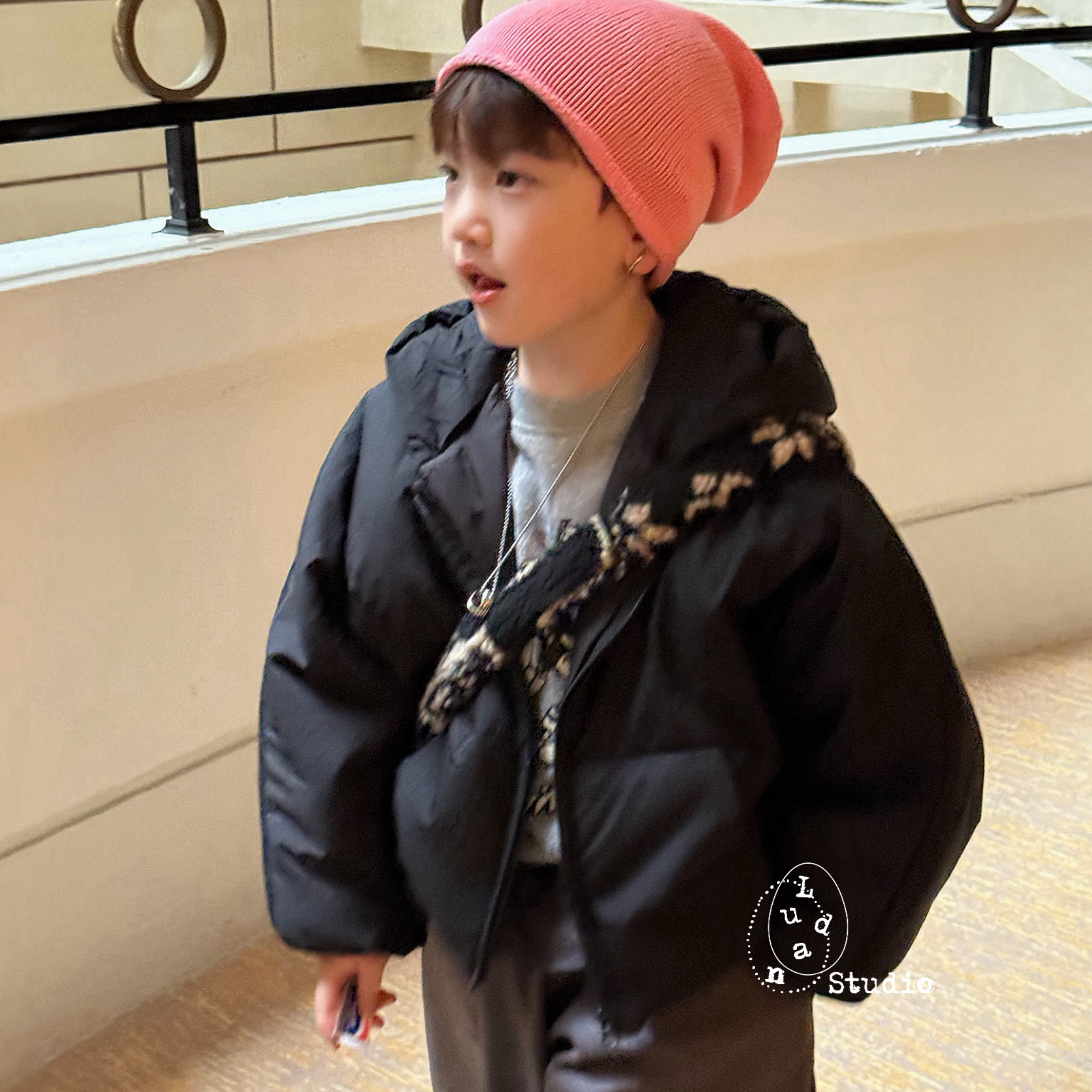 卤蛋童装：伦敦冬日/冬时髦黑色棉服戴帽拉链短款高定男女童外套,童装/婴儿装/亲子装,棉袄/棉服,淘宝优惠券,粉丝福利购,淘宝优惠卷