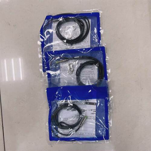 接近开关PR12-4DN PR08-2DN PRT12-4DO 1.5DN PR18-8D
