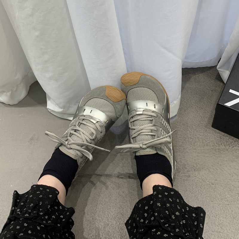 欧货2025真皮春夏复古休闲芭蕾风薄底软底透气女德训鞋百搭阿甘鞋