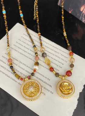 新中式复古天然虎眼石罗盘项链女轻奢小众金色吊坠毛衣链