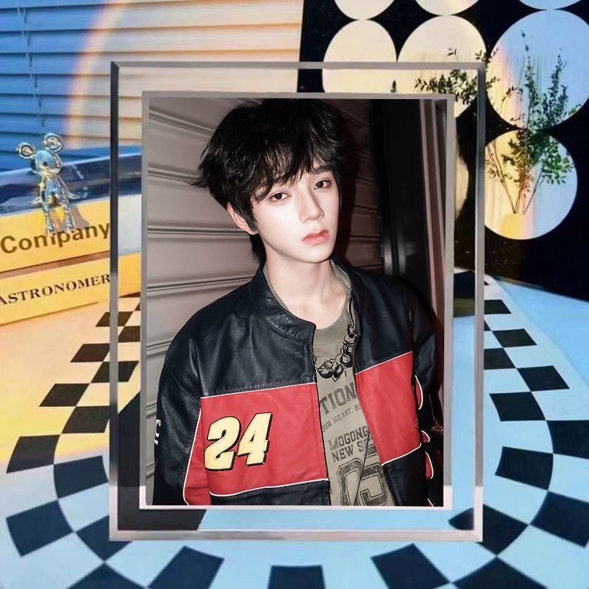 王橹杰TF家族四代水晶玻璃相框