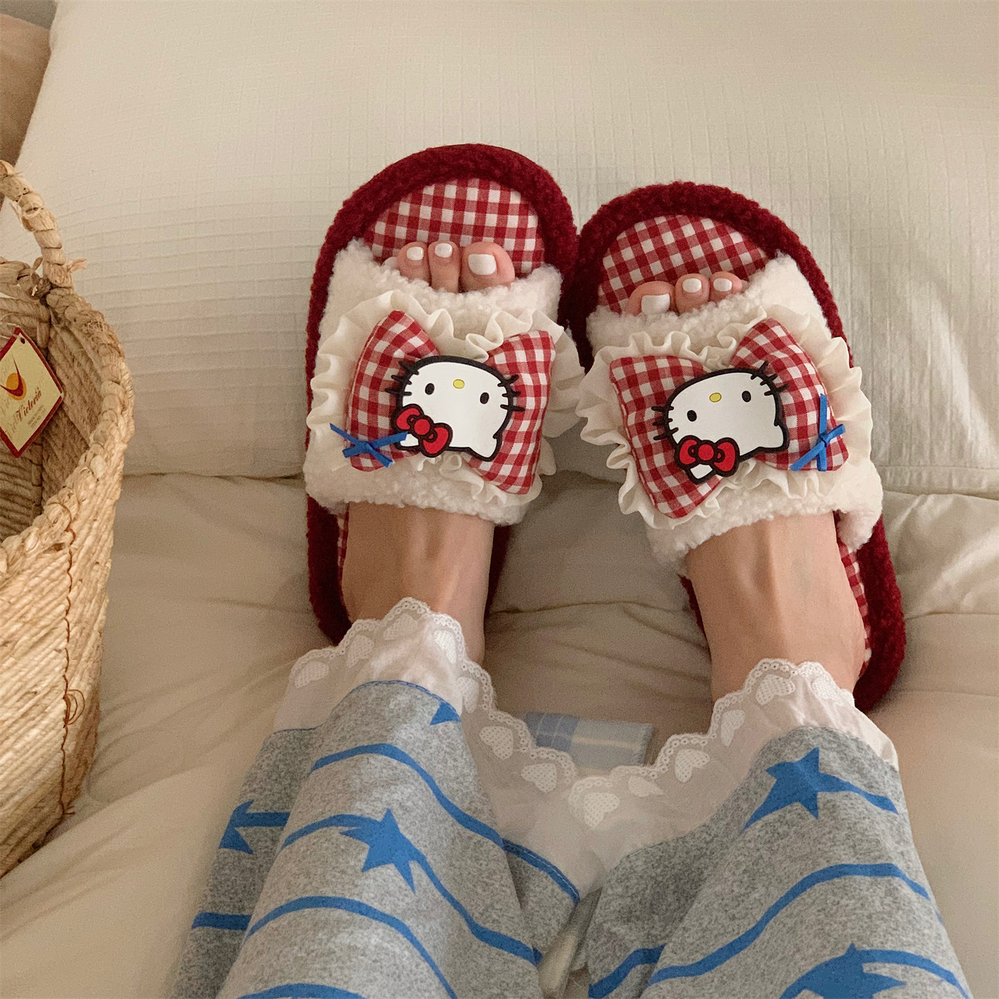 HelloKitty一字棉四季亚麻拖鞋女冬家用地板防滑可爱毛毛居家拖鞋