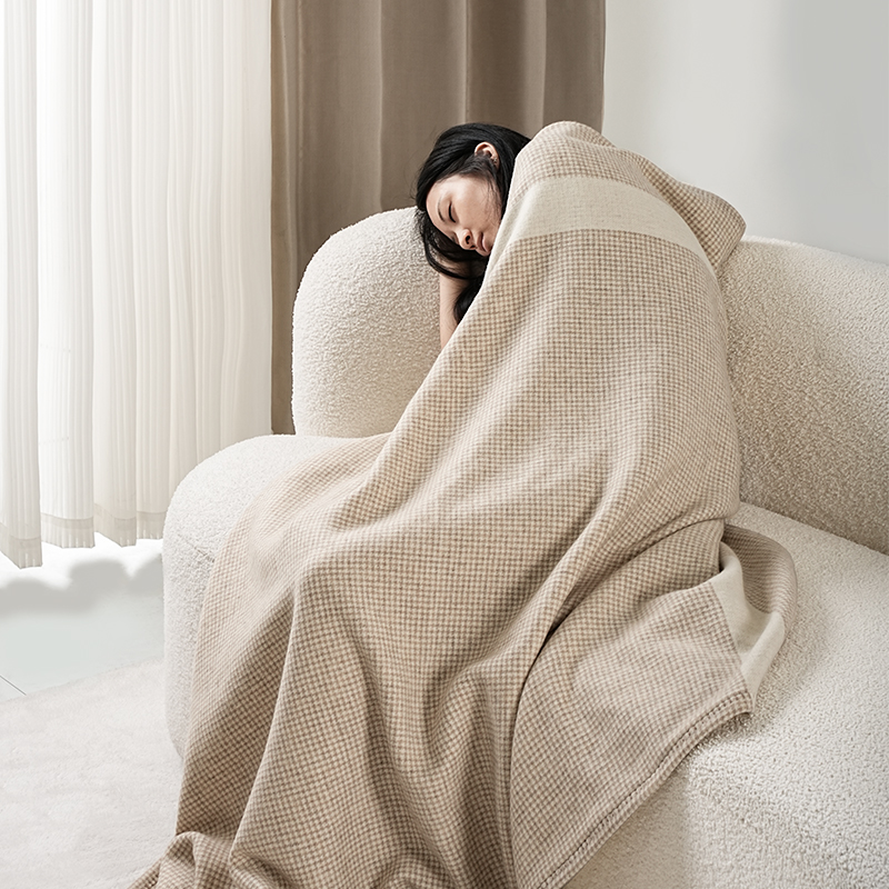 英伦高贵千鸟格羊毛沙发盖毯