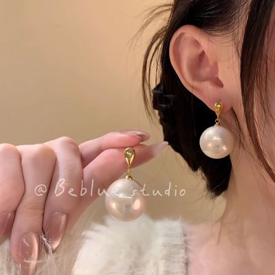 暖玉生香~复古夸张珍珠耳环女2025新款小众独特设计感耳钉耳饰