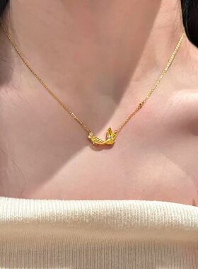 爆闪精致点钻金色小锦鲤吊坠项链女轻奢小众高级感百搭气质锁骨链
