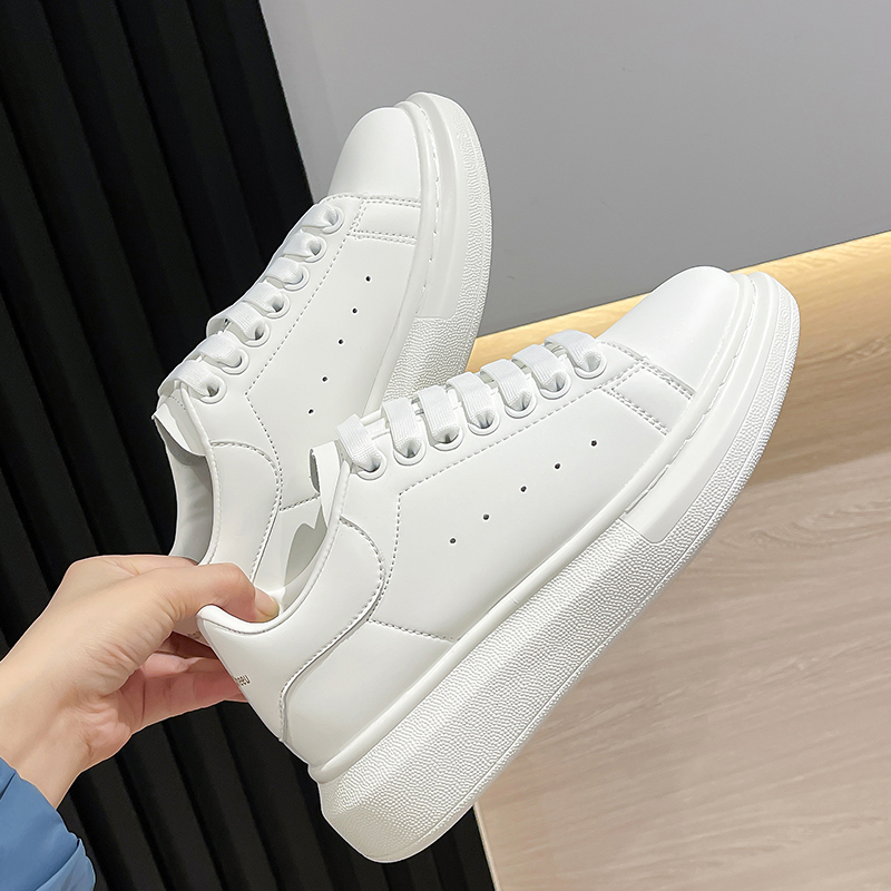 小黄鸭新款女鞋小白鞋男2025春季厚底增高休闲松糕情侣鞋男鞋爆款