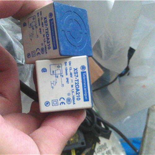 议价现货供应传感器 XS7-T2DA210