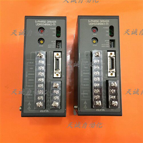 VEXTA 步进驱动器S-PHRAE DRIVER UDK5114NW2 RKD514L-R C A