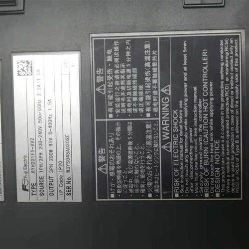 RYH201F5-VV2伺服驱动器成色漂亮保修3个月 议价