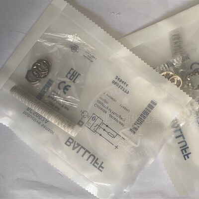 全新巴鲁夫接近开关BCS002A BCSM08T4E2-PSM15C-S49G电容式传感器