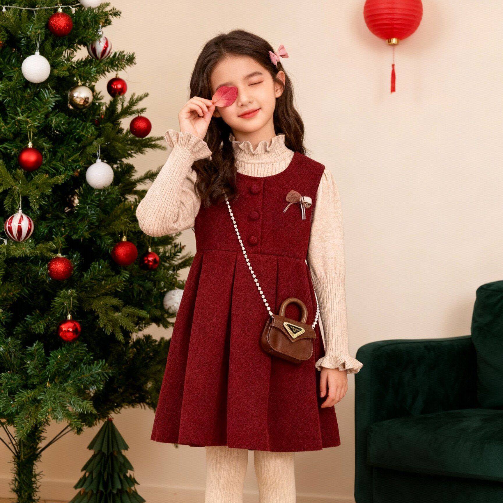 女童红色加厚连衣裙2026冬季新款儿童洋气毛呢背心蝴蝶结公主裙子