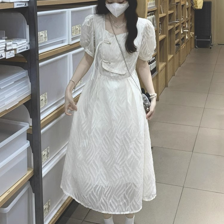 新中式绝美杏色连衣裙女夏温柔风